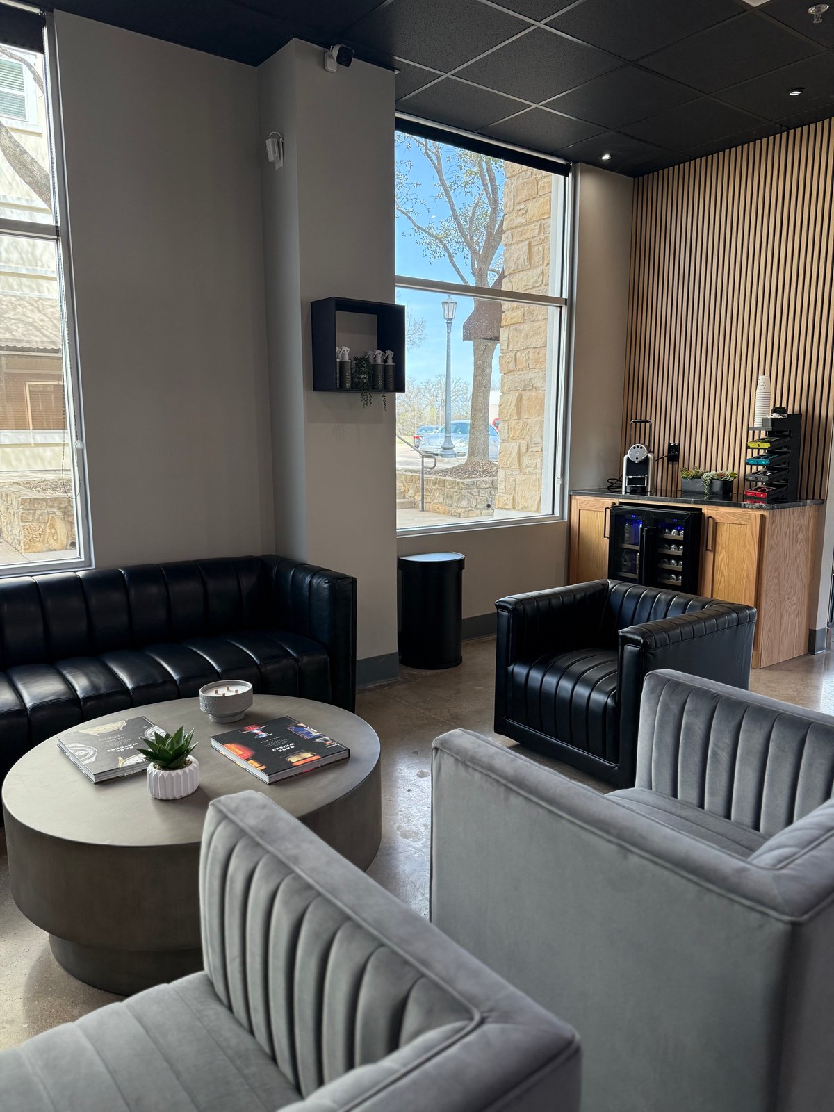 Commercial remodel by flyfix